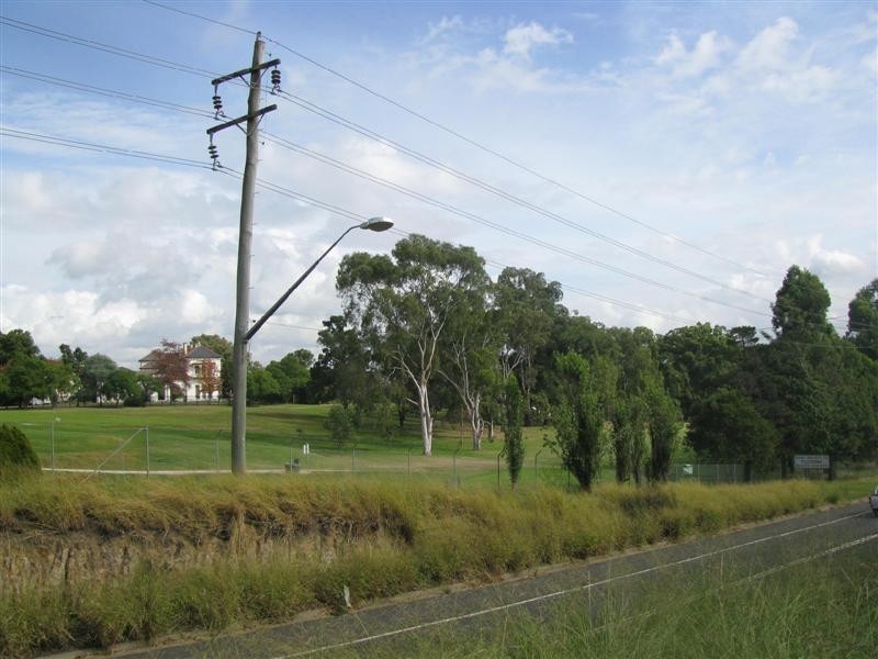 51 HAWKESBURY VALLEY WAY, Windsor NSW 2756