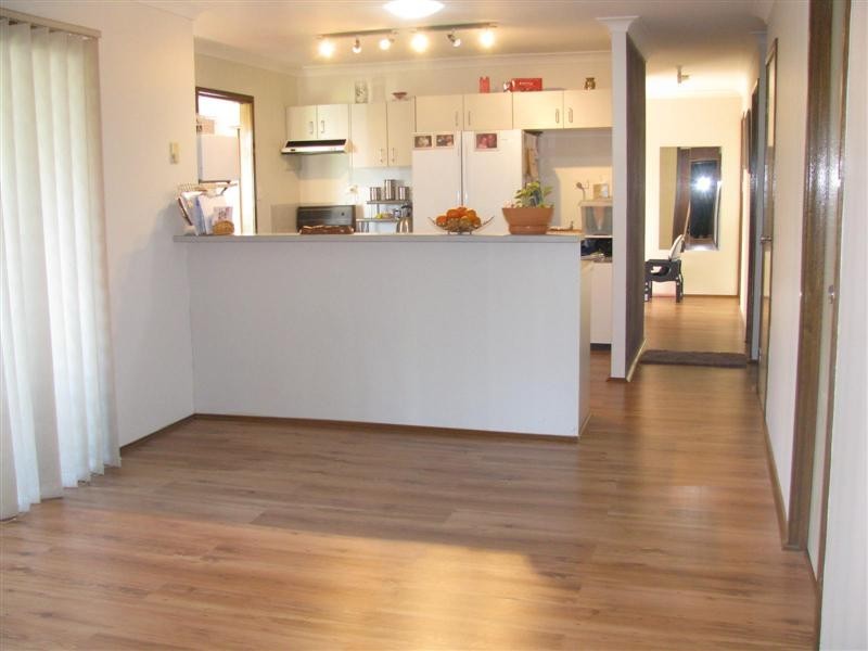 27 Scarsborough Crescent, Bligh Park NSW 2756