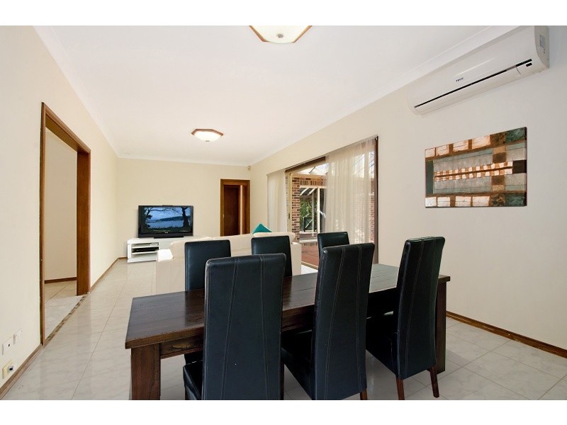 8 STAHLS ROAD, Oakville NSW 2765