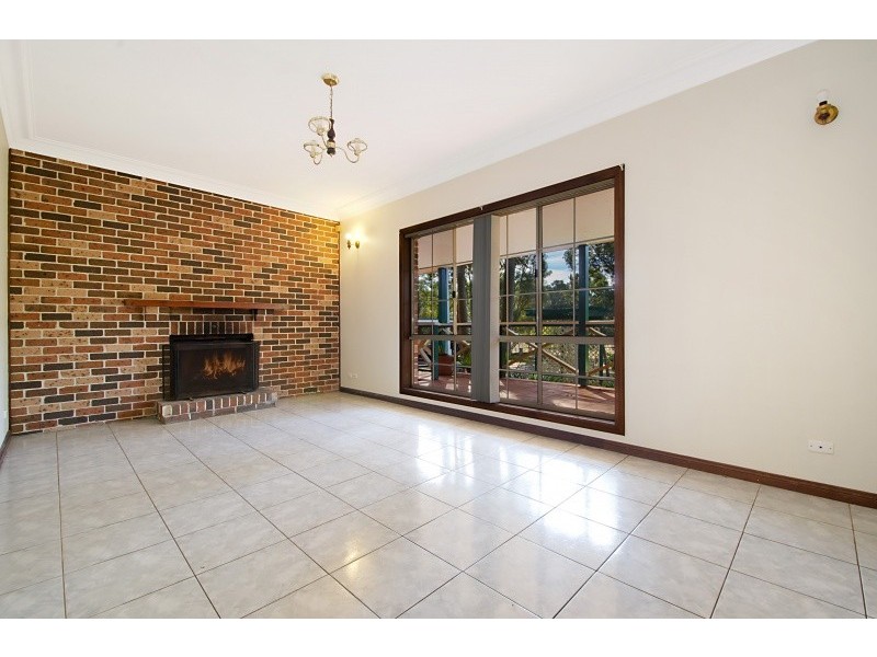 8 STAHLS ROAD, Oakville NSW 2765