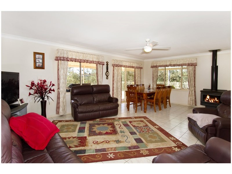 975 East Kurrajong Road, East Kurrajong NSW 2758