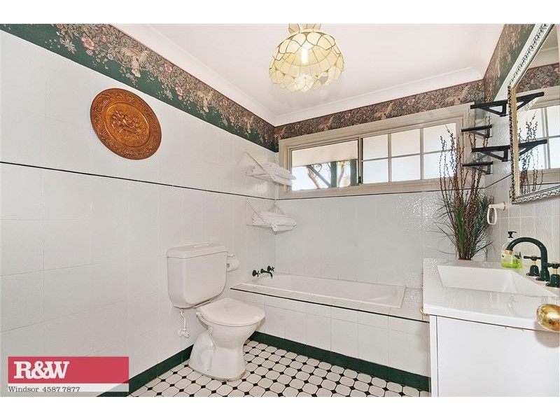 14 Red Gum Crescent, Bowen Mountain NSW 2753