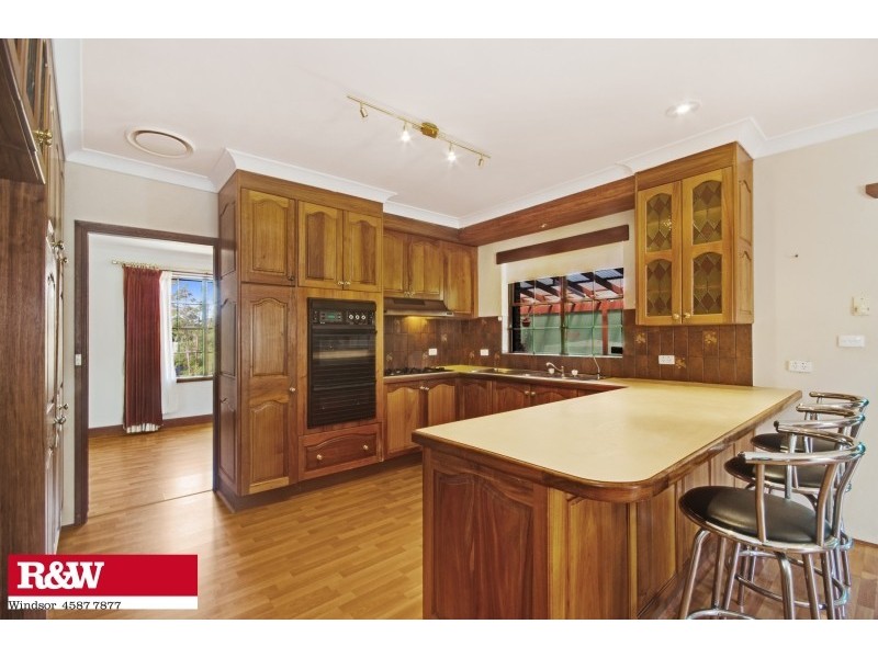 264 Lieutenant Bowen Drive, Bowen Mountain NSW 2753