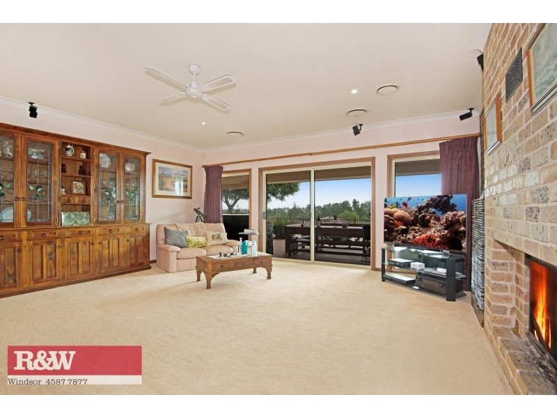 27 Winnifred Road, Mcgraths Hill NSW 2756