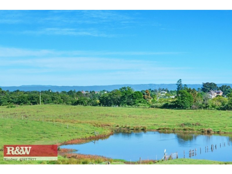 27 Winnifred Road, Mcgraths Hill NSW 2756