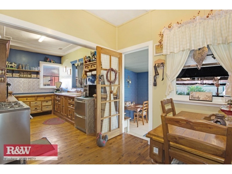 32 Loder Crescent, South Windsor NSW 2756