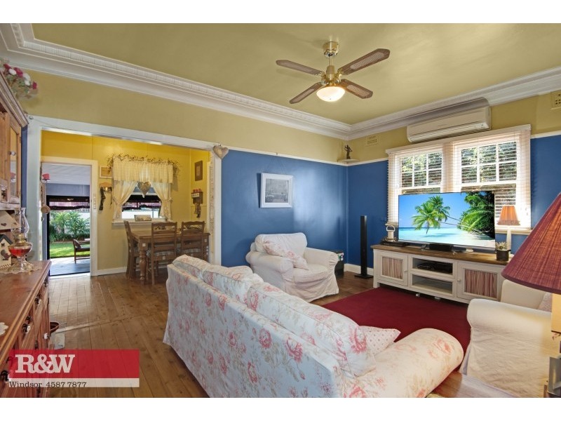 32 Loder Crescent, South Windsor NSW 2756