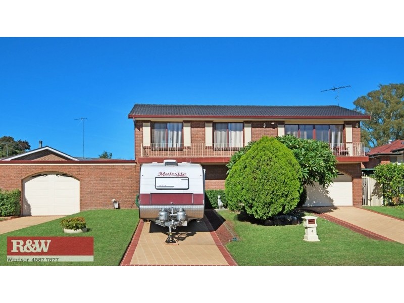 4 Crossley Avenue, Mcgraths Hill NSW 2756