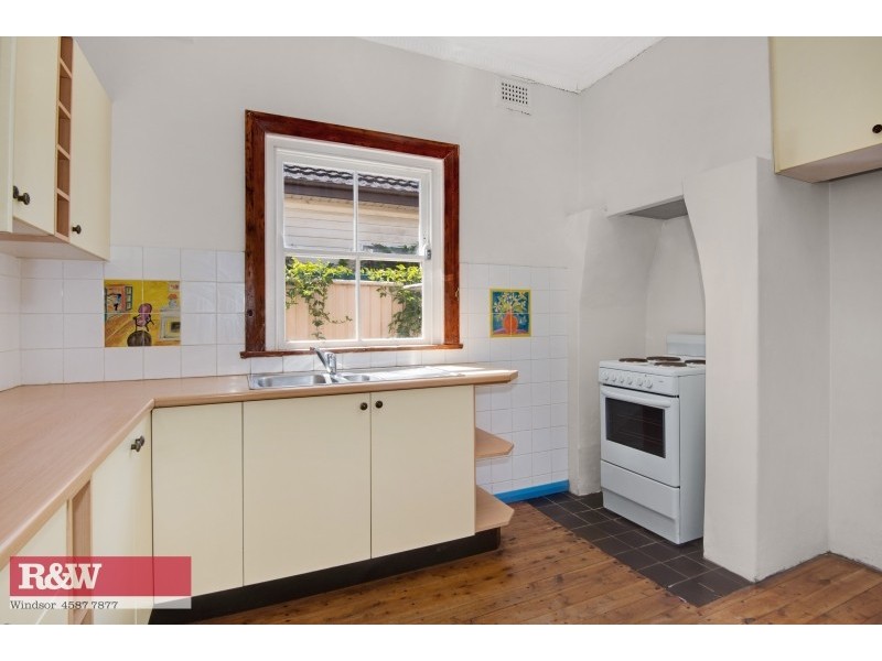 8 Cox Street, Windsor NSW 2756