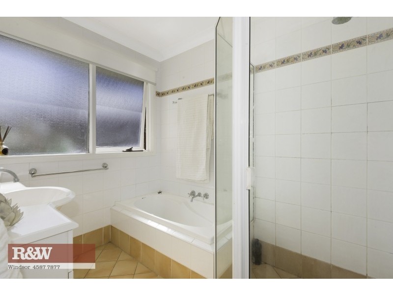 12 Lady Penrhyn Place, Bligh Park NSW 2756