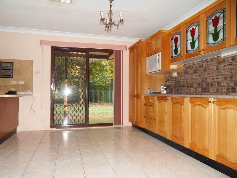 2 Lawson Place, Castle Hill NSW 2154