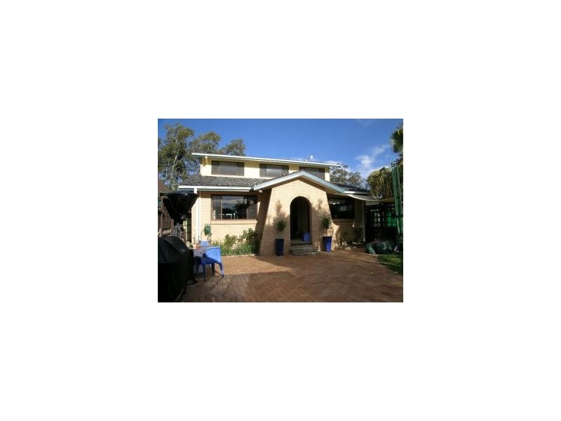 19 Paringa Avenue, Davistown NSW 2251