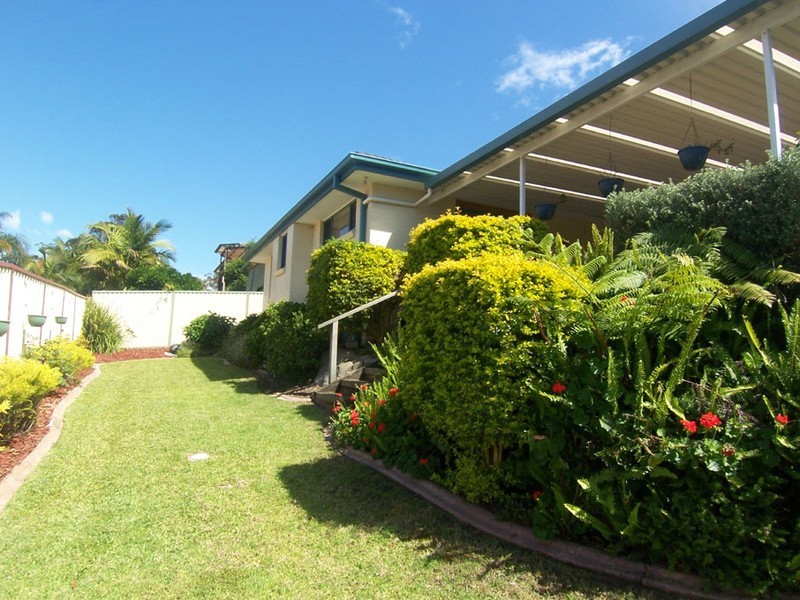 1 Kingfisher Close, Kincumber NSW 2251