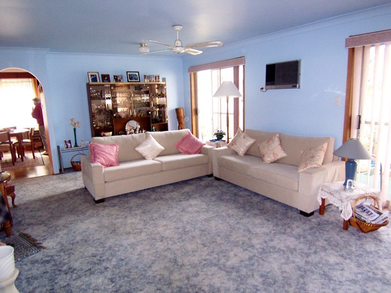 2/9 Merrivale Close, Kincumber NSW 2251