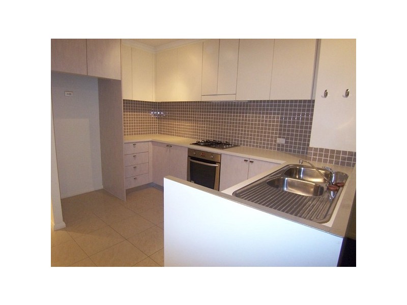 12/80 John Whiteway Drive, Gosford NSW 2250