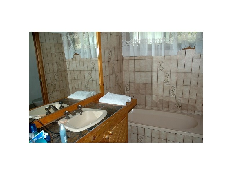 5  Kanimbla Close, Kincumber NSW 2251