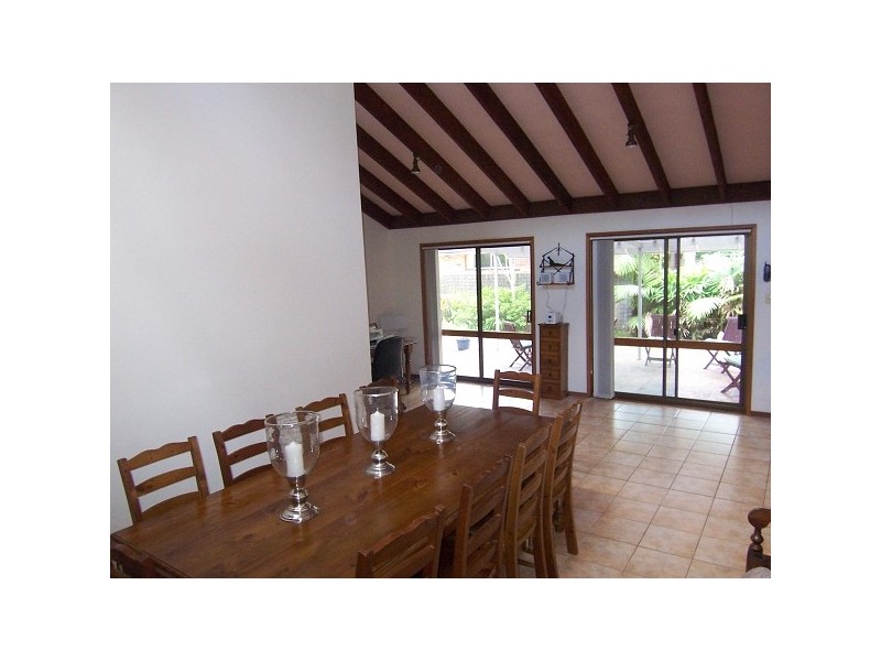 11 Yurara Close, Kincumber NSW 2251