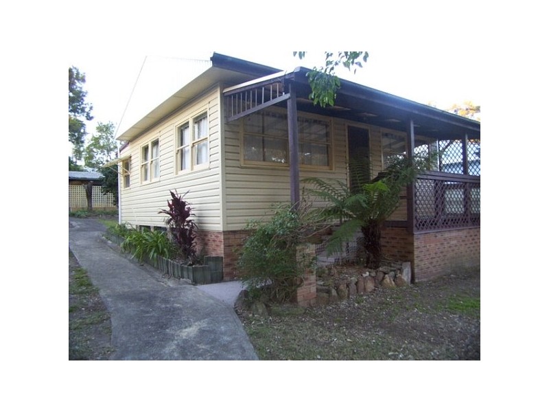 10 Tora Avenue, Kincumber NSW 2251