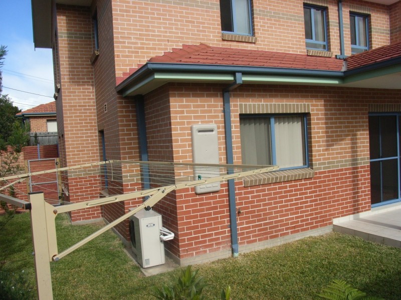 99 Adderton Rd, Carlingford NSW 2118