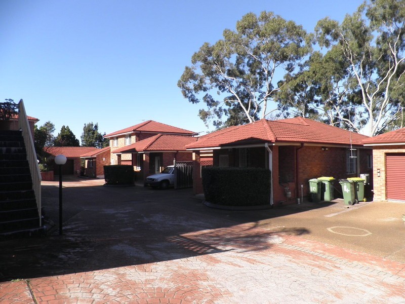 16 Tintern Ave, Carlingford NSW 2118