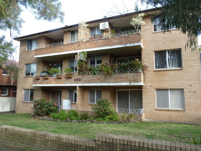 37 Chapel St, Rockdale NSW 2216