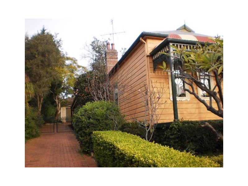 18 Dunlop St, Epping NSW 2121