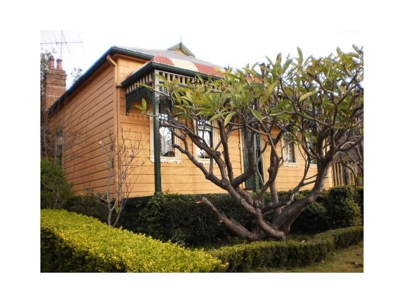 18 Dunlop St, Epping NSW 2121