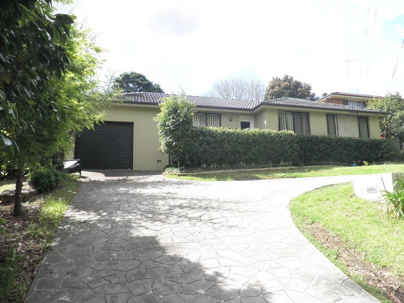33 Yalding Ave, North Rocks NSW 2151