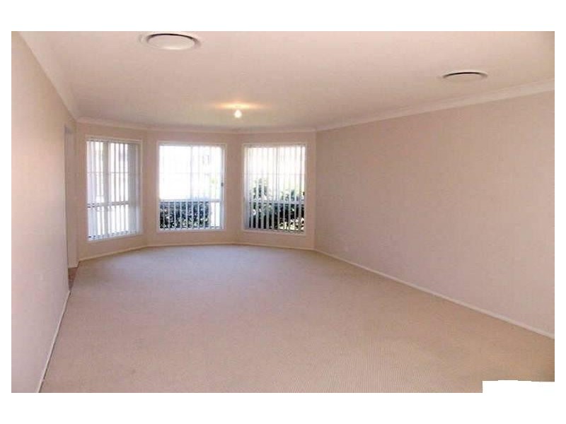 29 Macquarie Ave, Kellyville NSW 2155