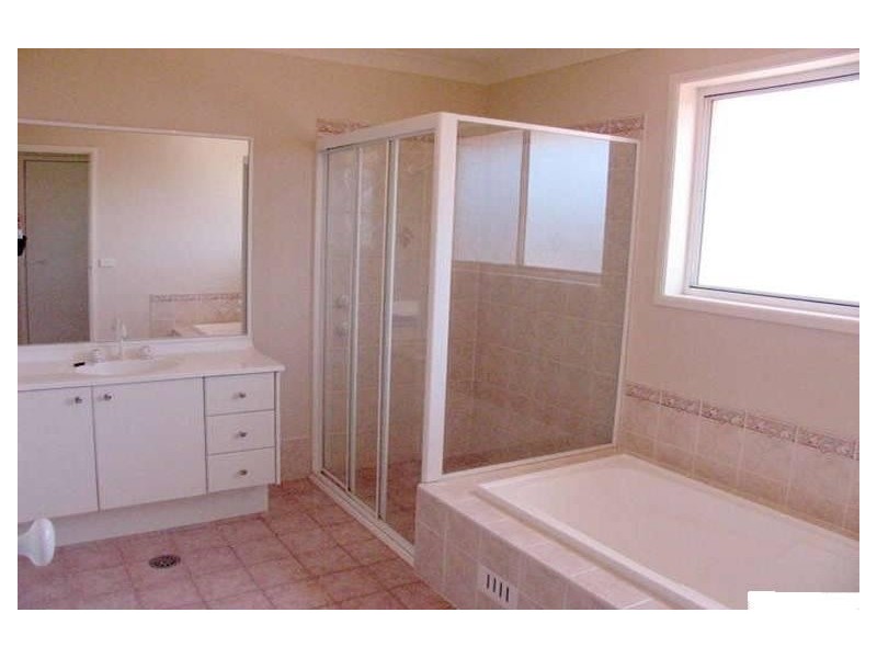 29 Macquarie Ave, Kellyville NSW 2155