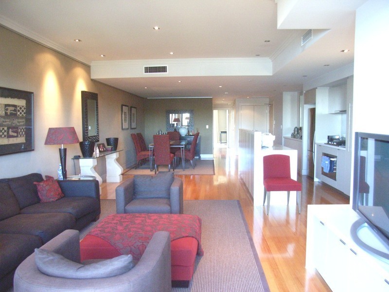 2 Bay Drive, Meadowbank NSW 2114