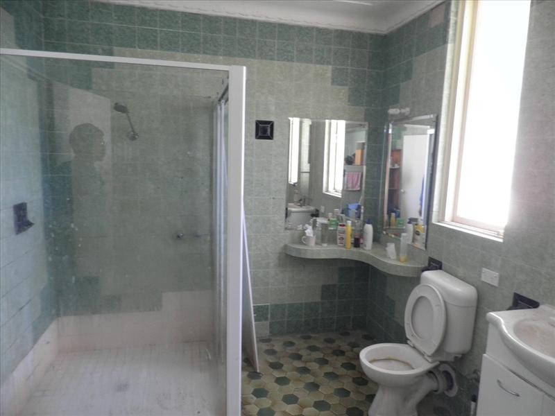 210 Marsden Rd, Dundas NSW 2117