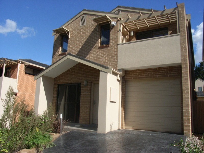 15A Honiton Ave, Carlingford NSW 2118