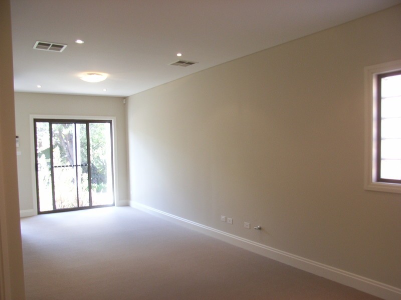 15A Honiton Ave, Carlingford NSW 2118