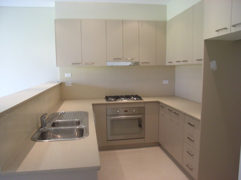 15A Honiton Ave, Carlingford NSW 2118