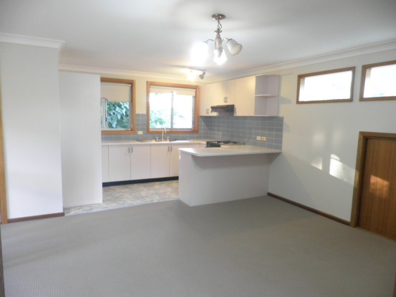 2 Shields Lane, Pennant Hills NSW 2120