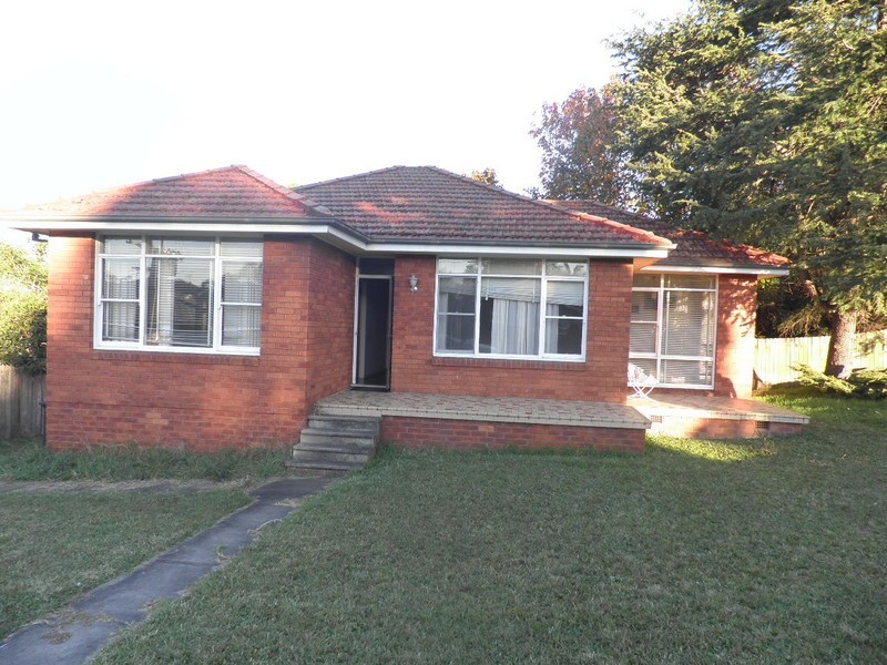 1 Albemarle street, Dundas NSW 2117