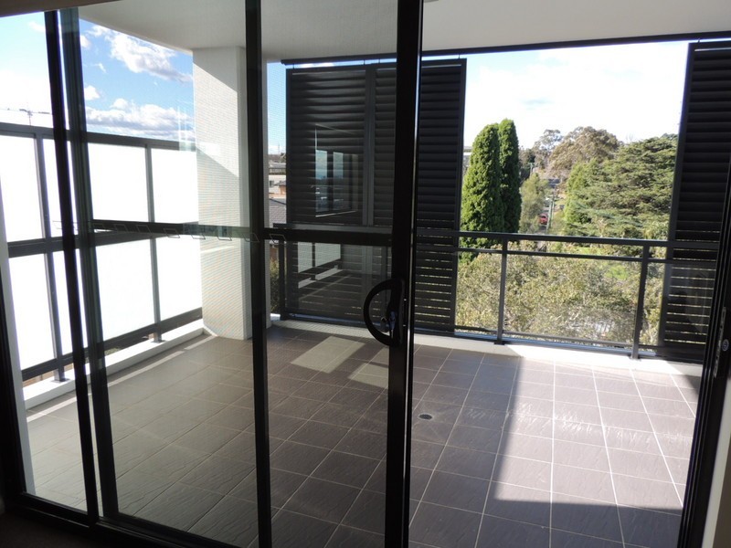 8 Boundary Road, Carlingford NSW 2118