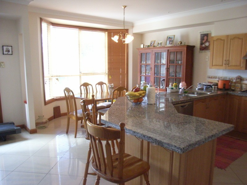 27 Bardia Rd, Carlingford NSW 2118