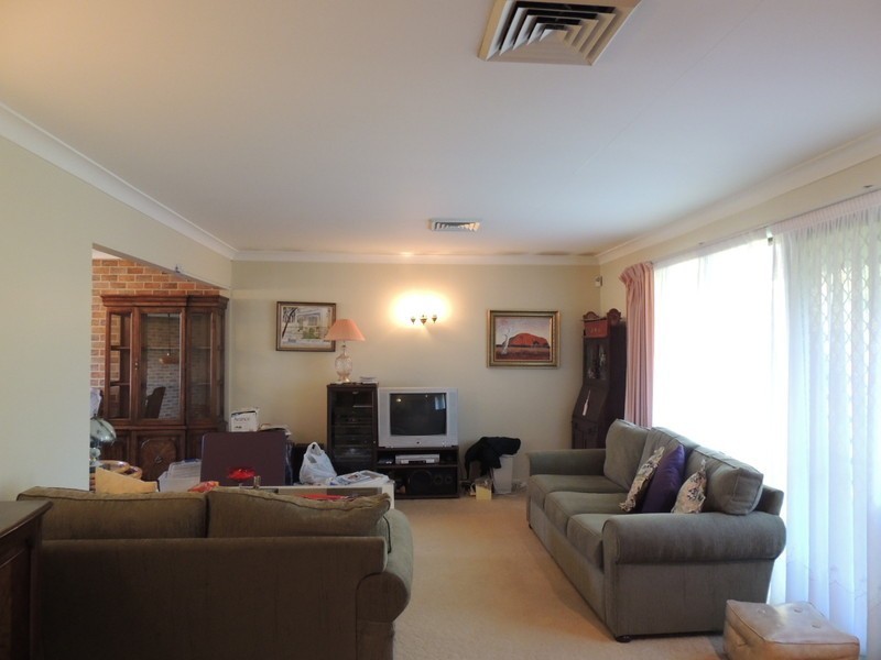 3 Mills Ave, North Rocks NSW 2151