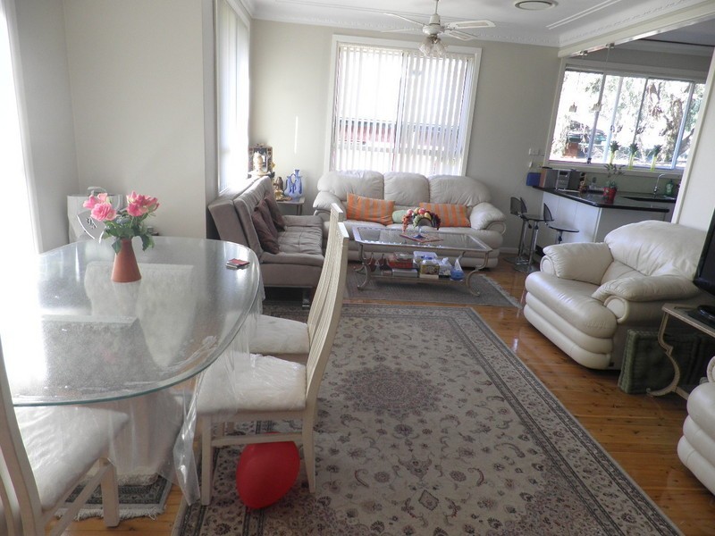 223 Carlingford Road, Carlingford NSW 2118