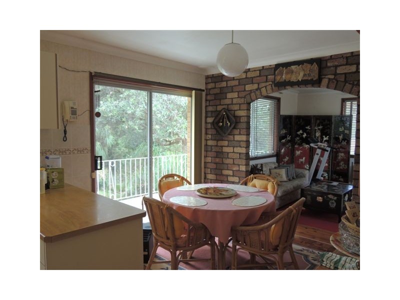 6 Charles Ct, North Rocks NSW 2151