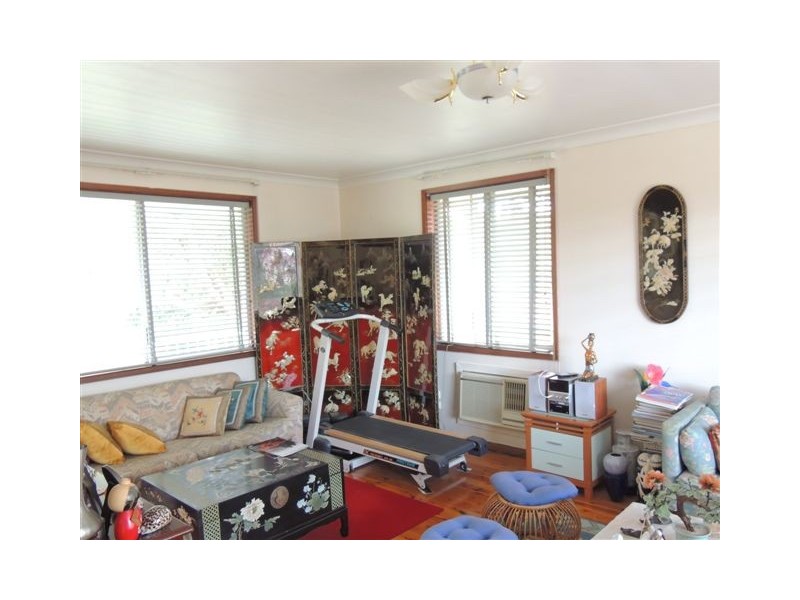 6 Charles Ct, North Rocks NSW 2151