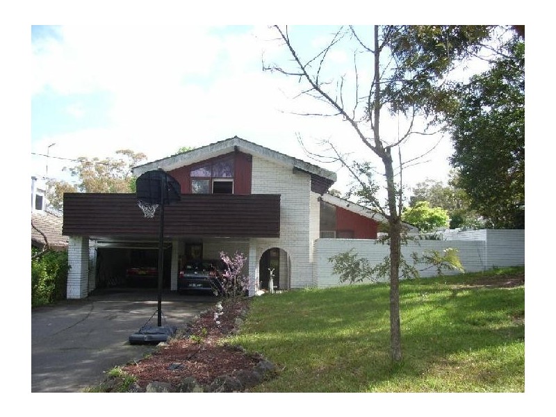 11 Tudor Pl, Carlingford NSW 2118