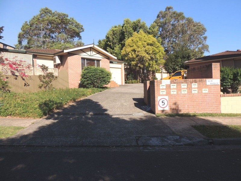 3/12 Winter St, Telopea NSW 2117