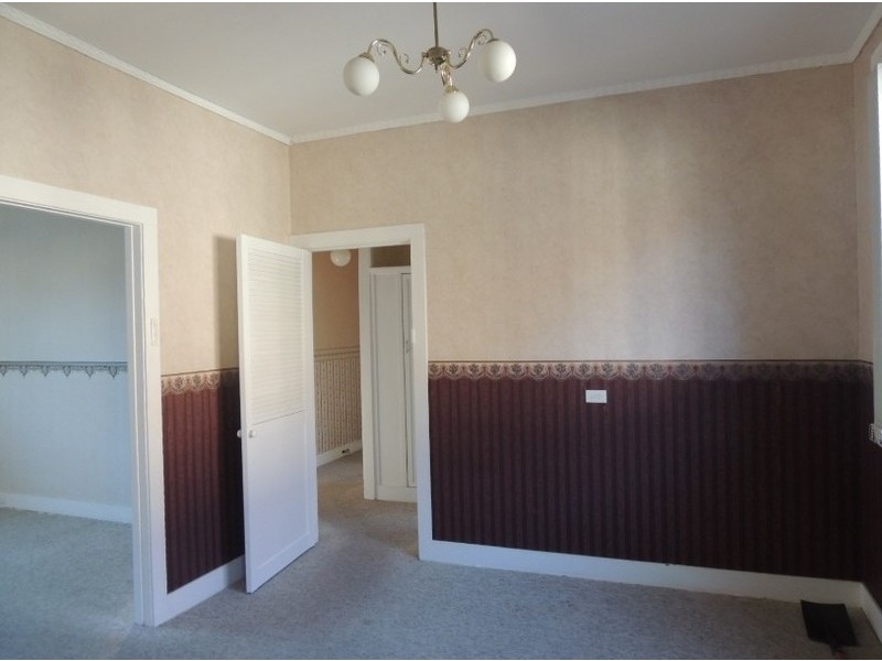 9 Boomerang St, Granville NSW 2142