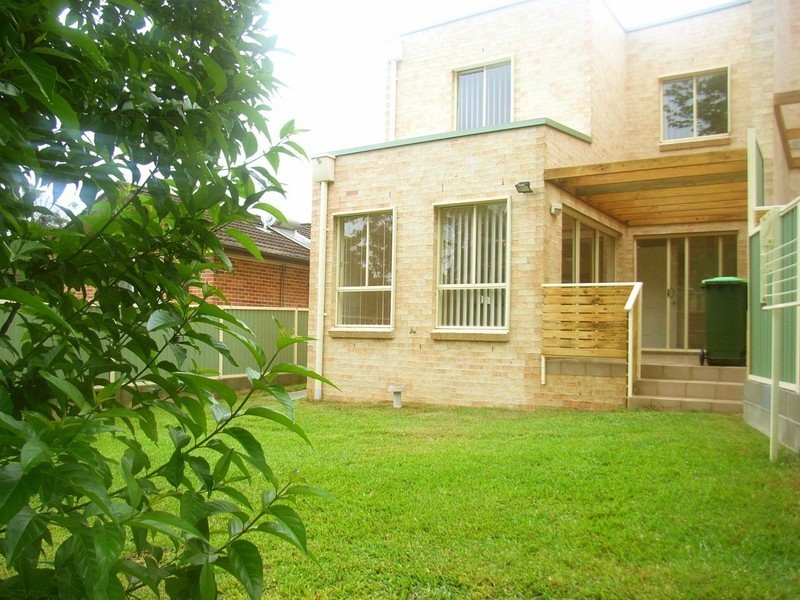 4 Tilley Street, Dundas Valley NSW 2117