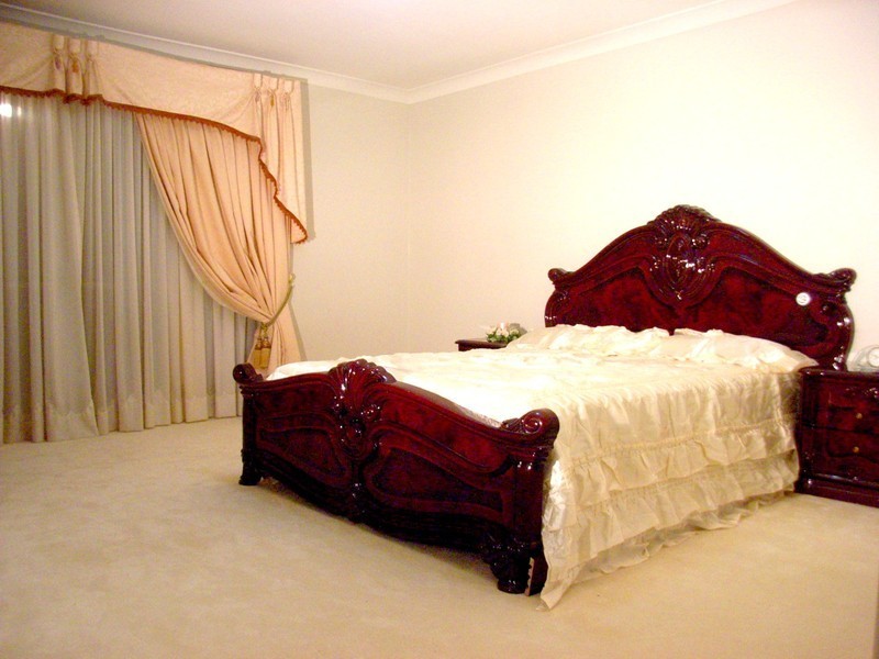 9 Manhattan CT, Carlingford NSW 2118