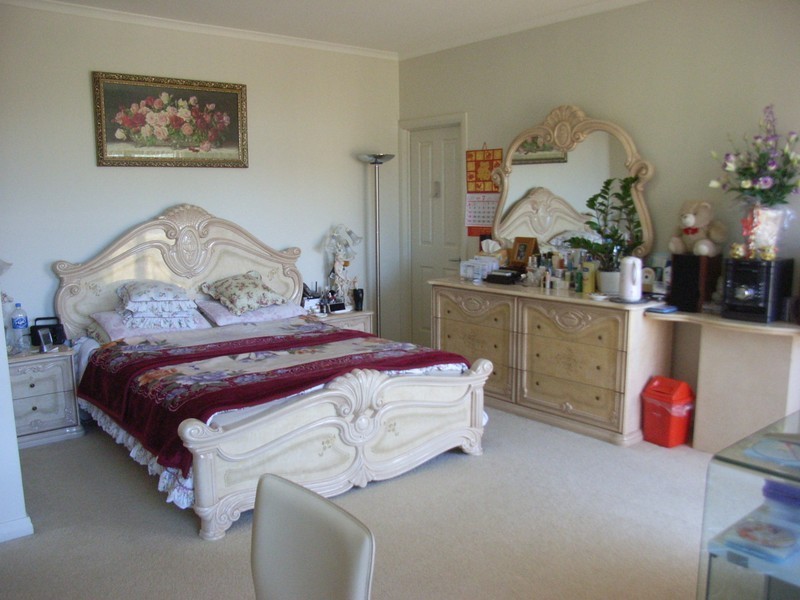 54 Peartrees CCT, West Pennant Hills NSW 2125