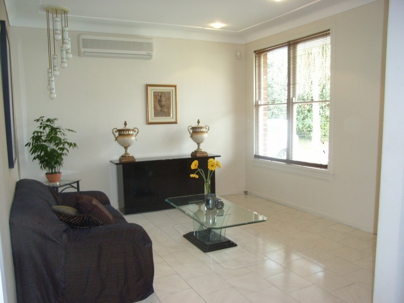 10 Jenkins Street, Dundas NSW 2117